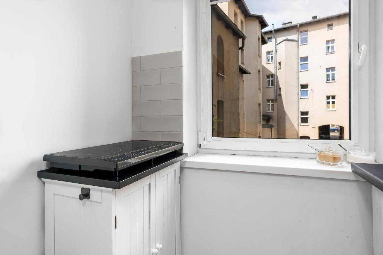 Apartment Pod Herkulesami By Renters Poznan