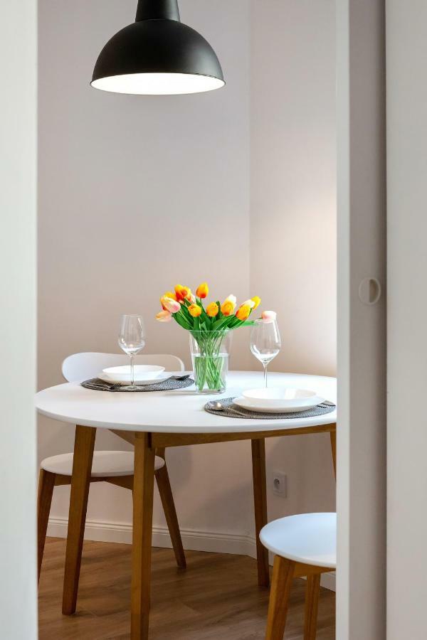 Apartment Pod Herkulesami By Renters *